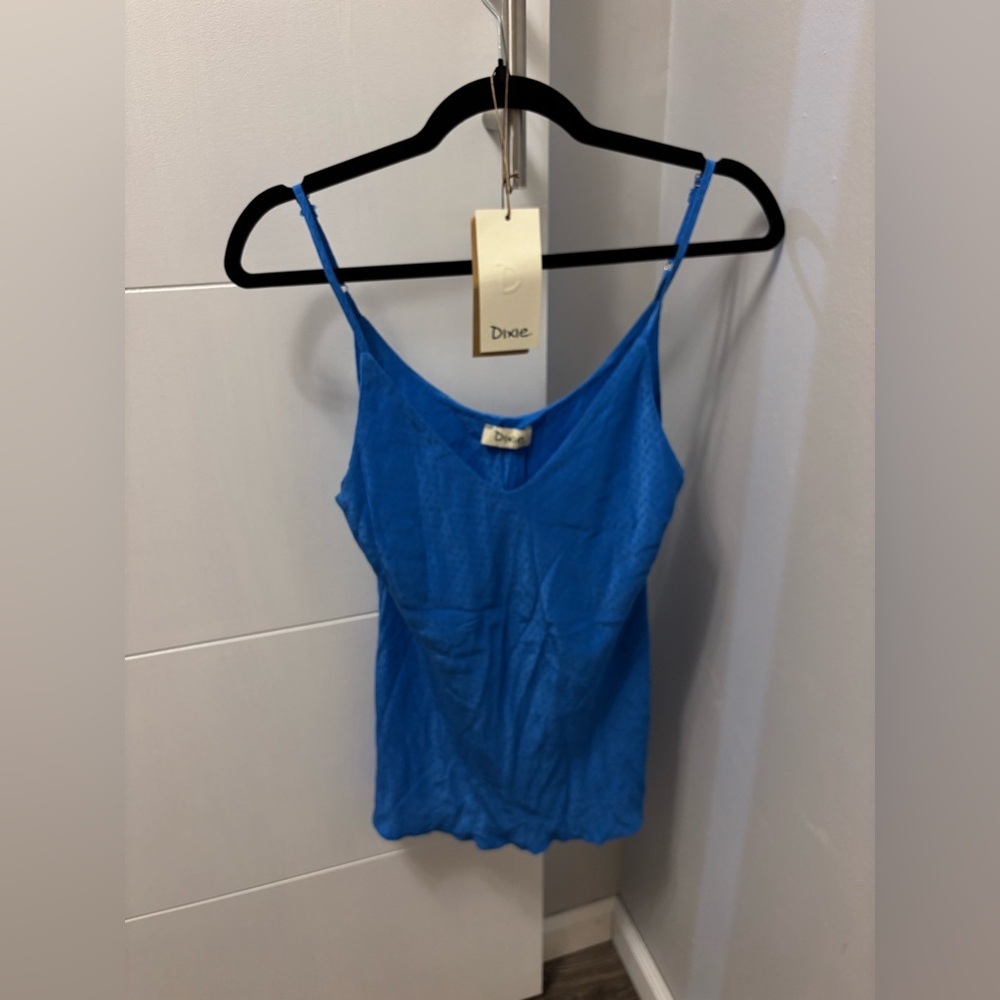 Dixie Women’s Royal Blue Tank Top Blouse Size M NWT
